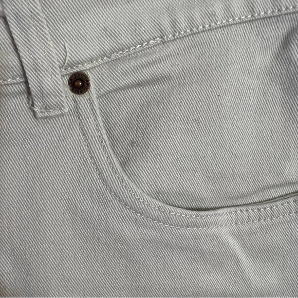 Bill Blass Stretch Khaki Tan Shorts Size 14 High Rise Cotton Blend Mom Fit Plain - Picture 4 of 6